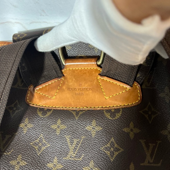 GUC Louis Vuitton Monogram Montsouris MM Backpack - Picture 10 of 13